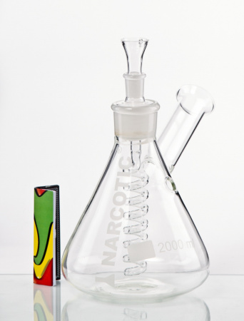 Бонг Narcotic H:24cm Бонг Narcotic H:24cm